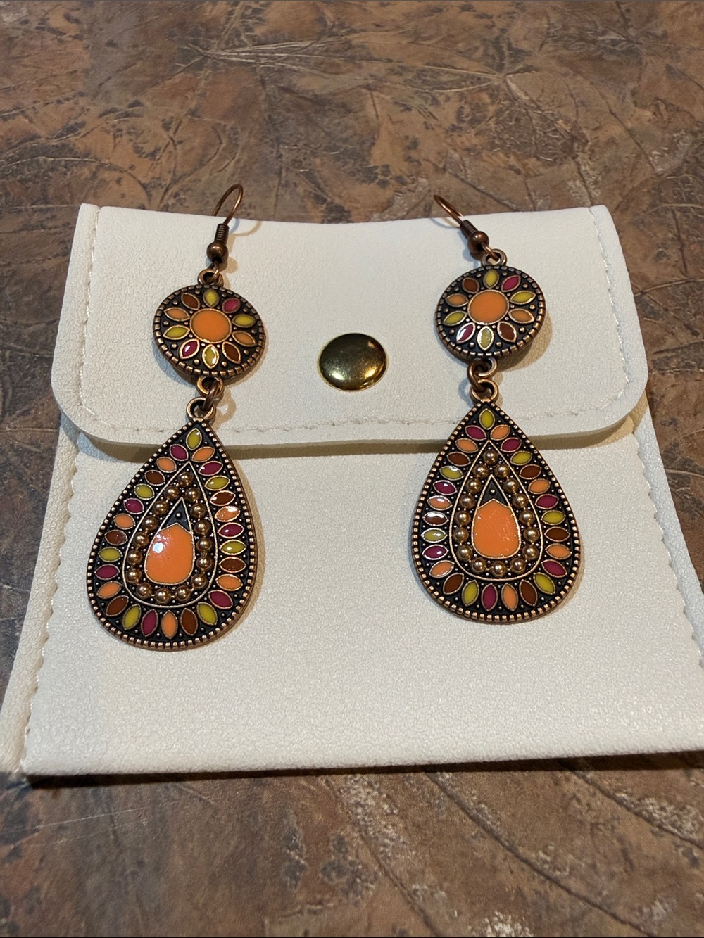 Boho Teardrop Orange Multi-Color Dangle Earrings with case never worn
